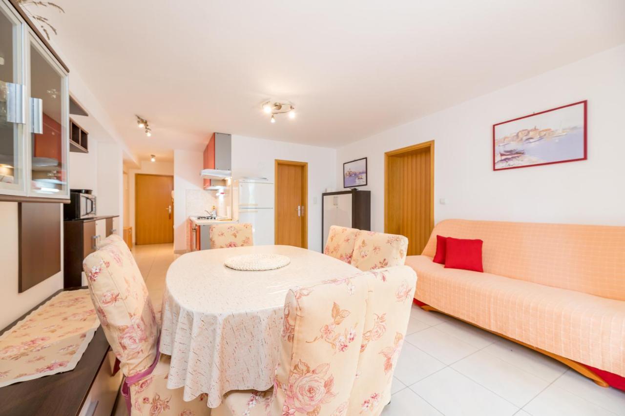 Apartments Ljubica Garden Baška Екстериор снимка